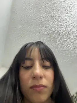 Mia fiire online show from March 21, 8:58 pm