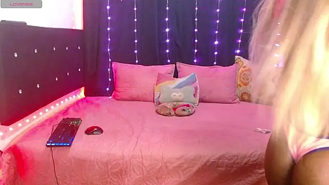 antonella wolfe02 online show from March 22, 5:35 am