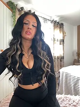 Lolaxox  online show from February 9, 11:23 am