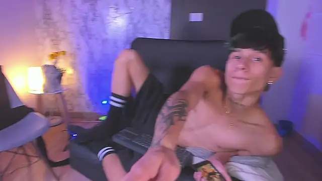 Jake beach  online show from January 17, 8:00 am