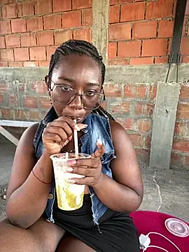 ZahhyGrey online show from March 21, 10:48 pm