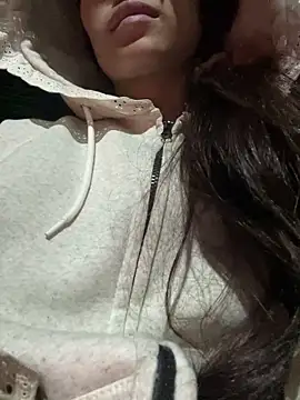 AmmyZii online show from January 6, 4:27 am