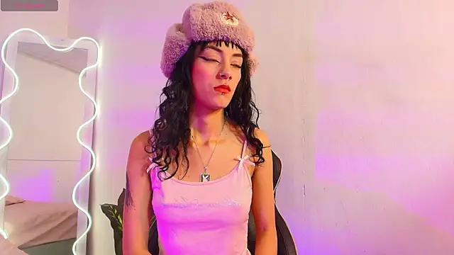 CHEERRY TAY1 online show from February 19, 7:13 pm