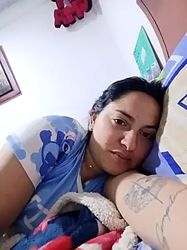 MisNicol online show from January 12, 1:33 am