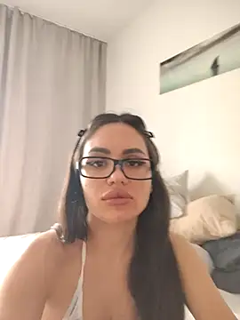 SiennaLuxexx online show from March 23, 12:22 pm