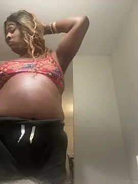 PreddiParis00 online show from February 10, 9:45 am