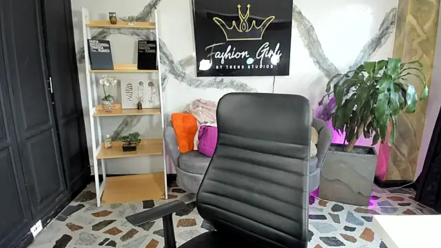 melodysnow  online show from December 18, 9:41 pm