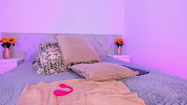 GabyyCute  online show from April 17, 9:50 pm