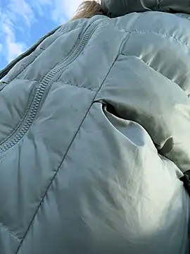 Betsy online show from March 30, 2:38 pm