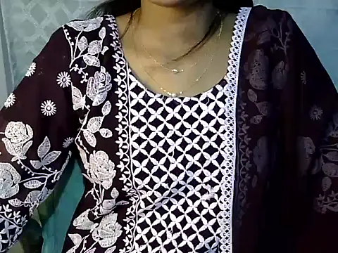 Shab M online show from February 27, 5:02 pm