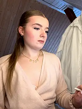 MilaLuxe online show from January 8, 11:25 am