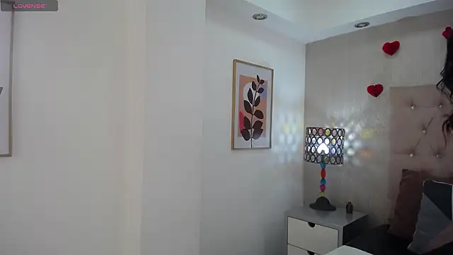 Kat Cute online show from March 1, 4:45 am