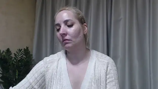 sweetpussy online show from April 18, 7:58 pm