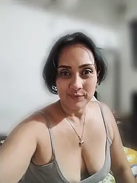 0lucer0 online show from March 20, 1:32 am