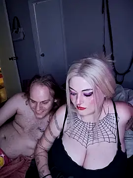 SpiderRose online show from December 21, 9:41 pm