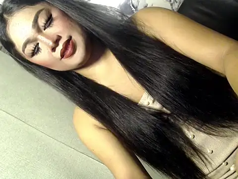 shadow-goddess online show from July 14, 7:57 am