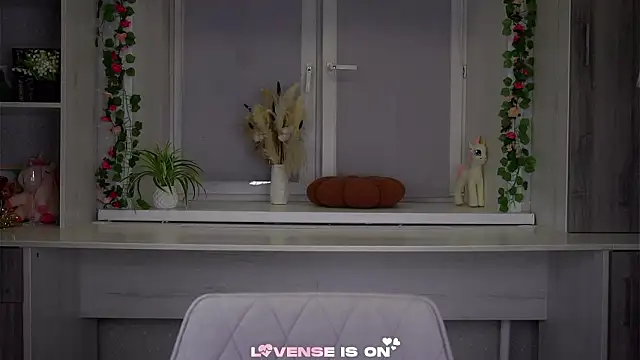 SolBurri online show from January 15, 1:55 am