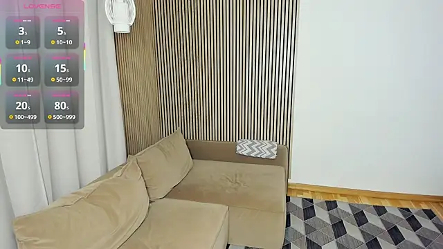 DesireeMillison online show from January 11, 7:13 am