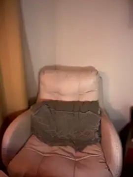 VanesssaMilf  online show from March 6, 12:28 am