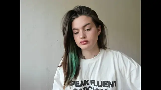 NikkieKitty online show from April 30, 12:43 pm