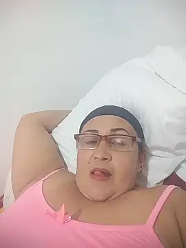 Nini Love  online show from March 6, 2:06 am