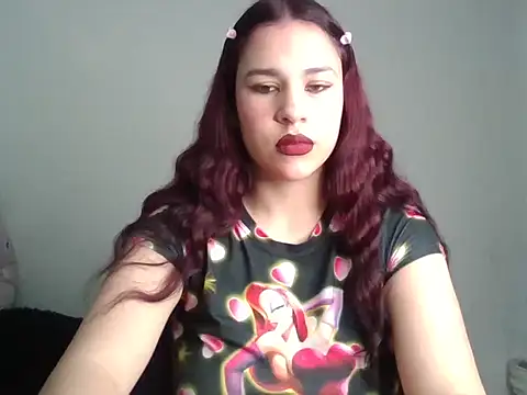 Mia 352 online show from April 12, 8:55 pm