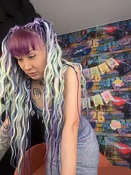 Tattoo  Moon online show from April 10, 4:29 am