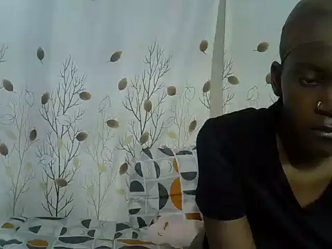 PetiteDoll 06 online show from March 20, 11:09 pm