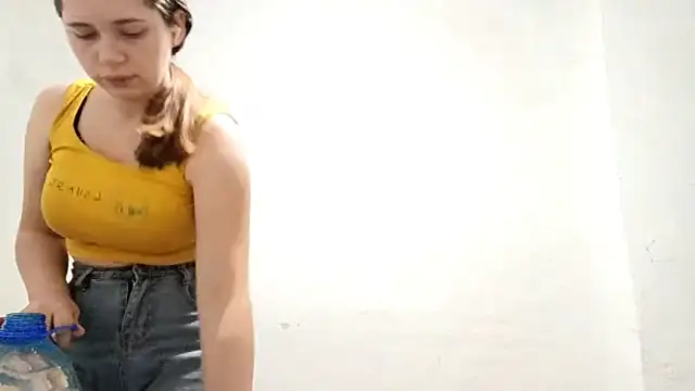 ClarisaCalvary online show from December 20, 6:12 pm