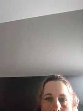 ladyofthenight86 online show from April 22, 10:07 pm