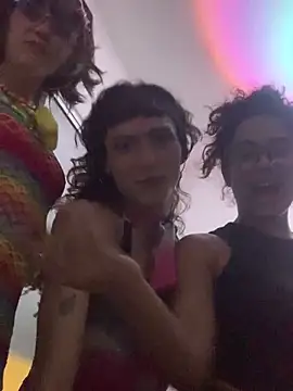 Alayafatttt online show from December 21, 1:54 am