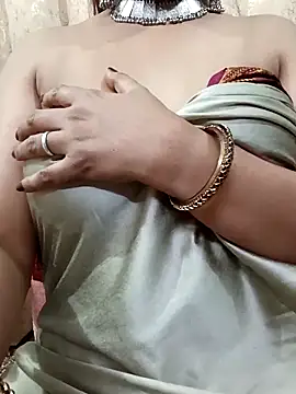 kusbu0077 online show from April 4, 11:36 pm