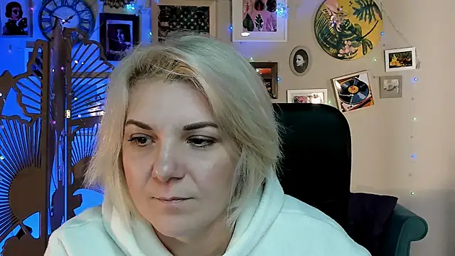 EvaEvals online show from January 19, 9:16 am