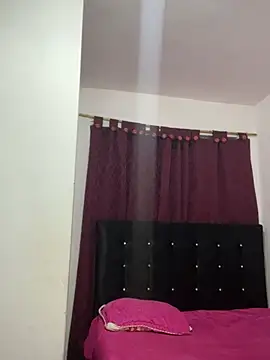 Sophia Moons  online show from February 5, 1:19 am