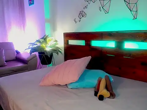 Catalinajoyful online show from March 13, 3:41 am