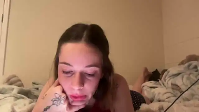 faithluvv online show from April 11, 12:28 am