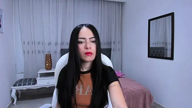 Victoria Piercee online show from December 22, 2:04 am