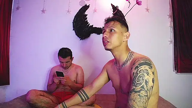 Noha and Iam online show from April 16, 12:27 pm