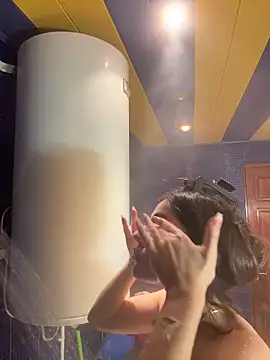 SilkyMira online show from March 1, 8:41 pm