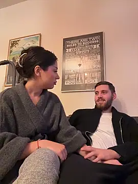 SilkyMira online show from February 4, 5:05 pm