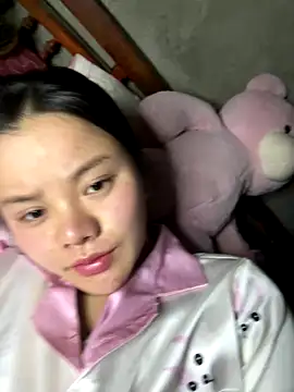 leo-kitty online show from January 8, 6:17 am