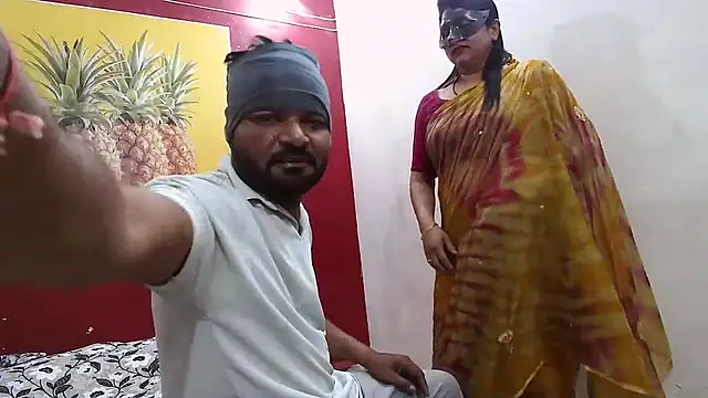 Lovelycouple25 online show from April 6, 6:47 am