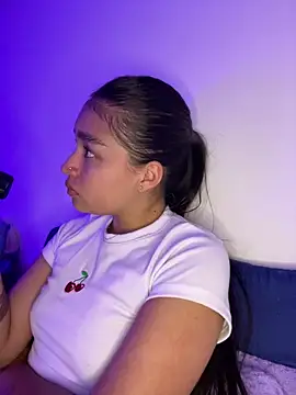 Iam samanthaaa online show from December 21, 5:55 am