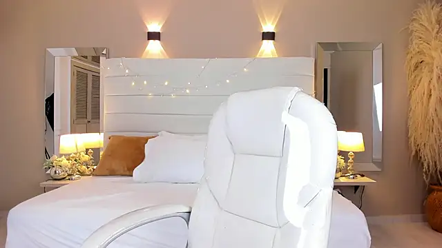 maturexxx  online show from November 14, 8:20 pm