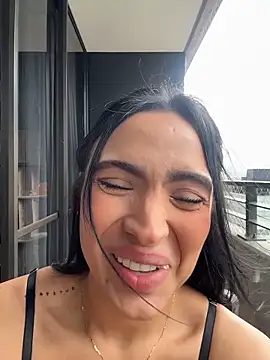 ValeriaTorress  online show from March 15, 9:50 pm