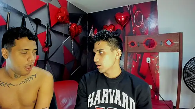 Hot Boys 69 online show from February 22, 11:33 am