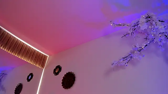 Morgan Lux online show from January 13, 12:42 pm