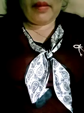 Dianna68 online show from December 22, 4:04 am