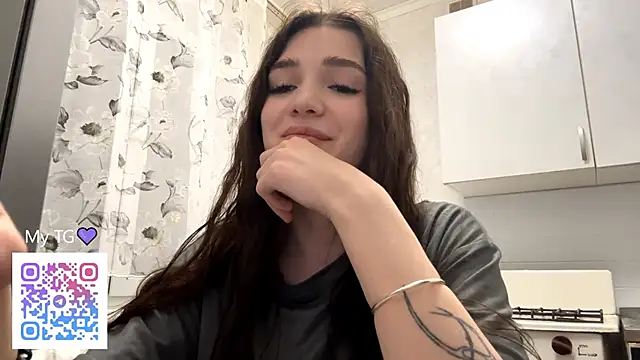 IsabellaWave online show from January 5, 5:38 pm