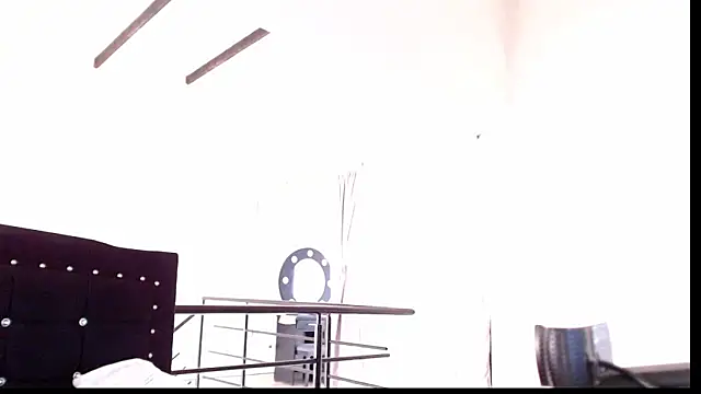 Naomy Mature online show from March 24, 5:18 pm